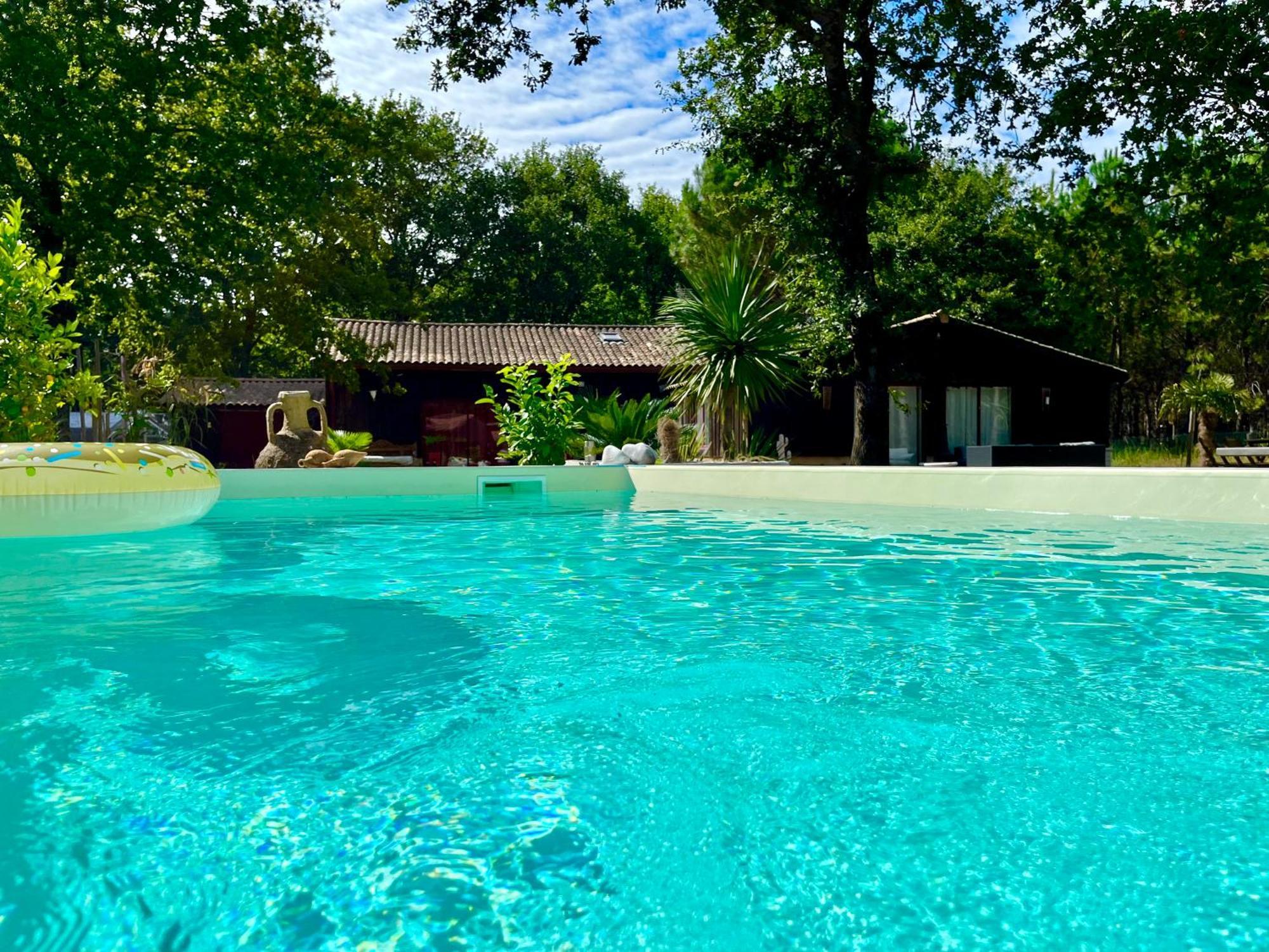 House De La Canopee, Swimming Pool, Lake, Forest, Large Garden And Wifi Уртен Екстериор снимка